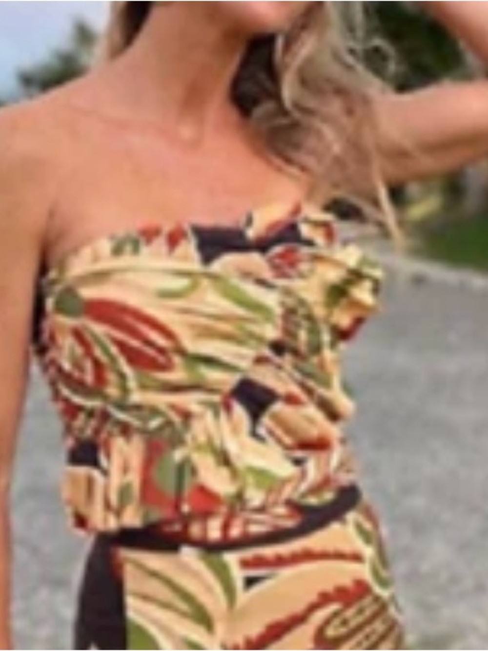 💛 Zara strapless leaves print linen top
